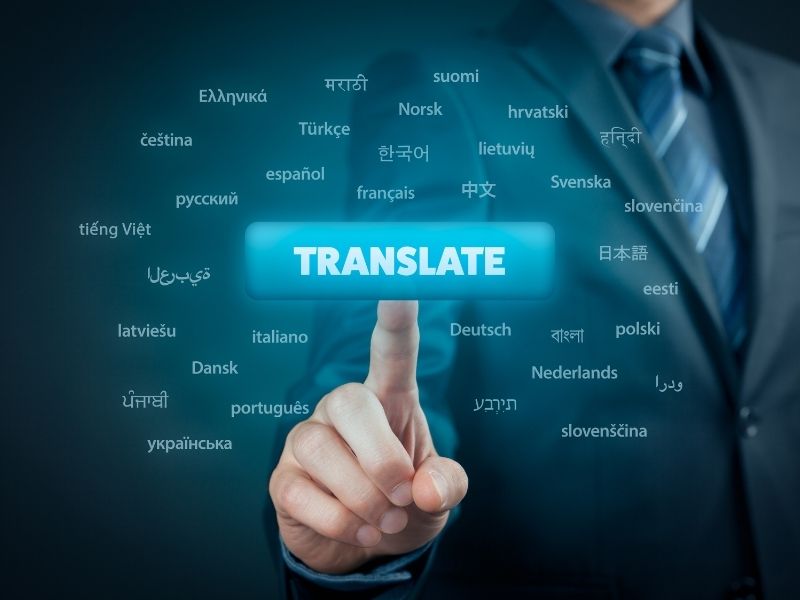 Tłumaczenia informatyczne – dlaczego warto zlecić je profesjonalistom?
